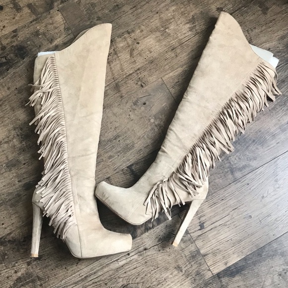 Knee High Boots with Fridge - Picture 2 of 6